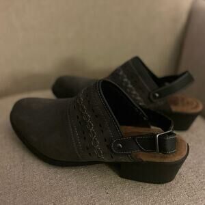 Earth Origins Cady Grey Green Suede Mule Slingbacks, S86